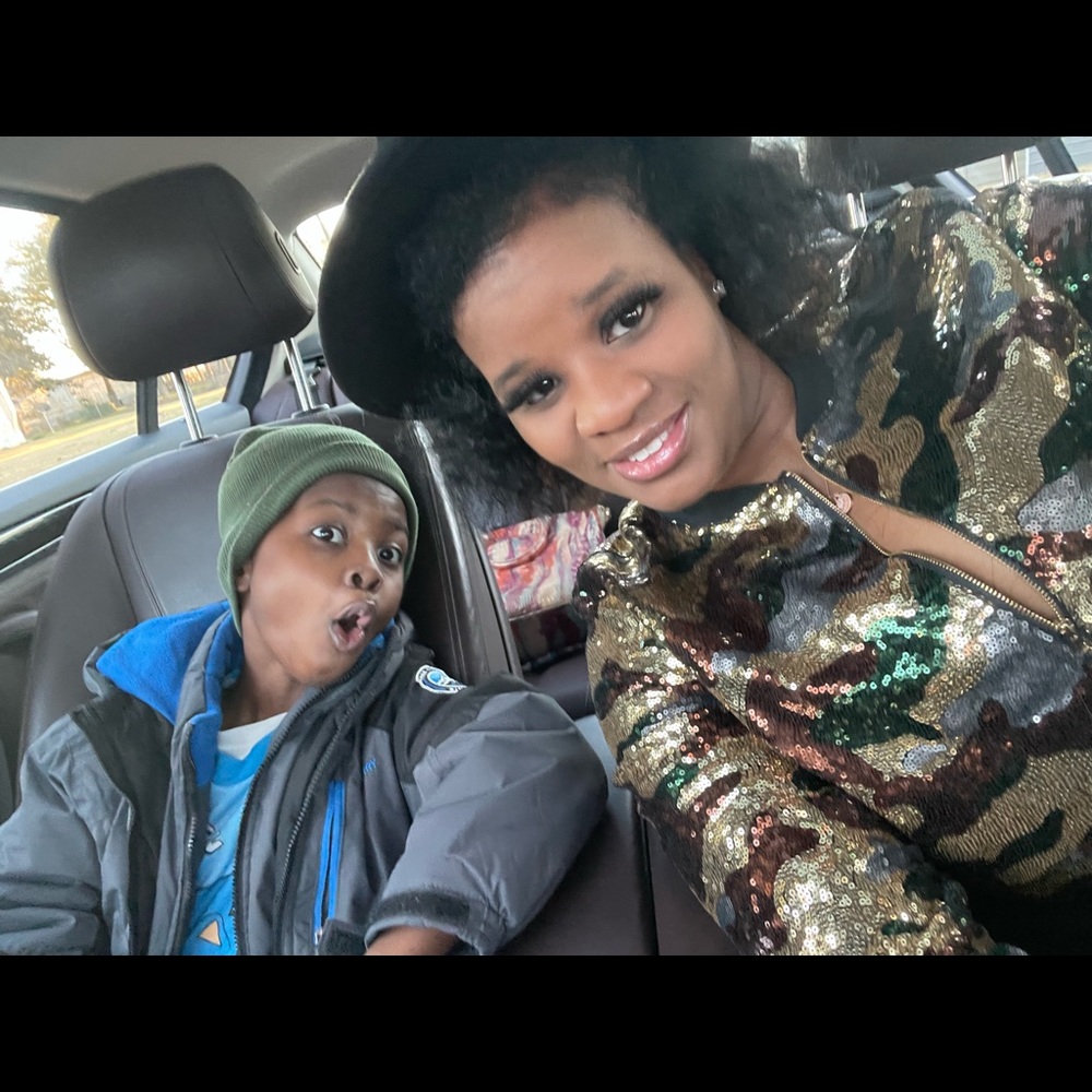 Meet your Posher, Elssie